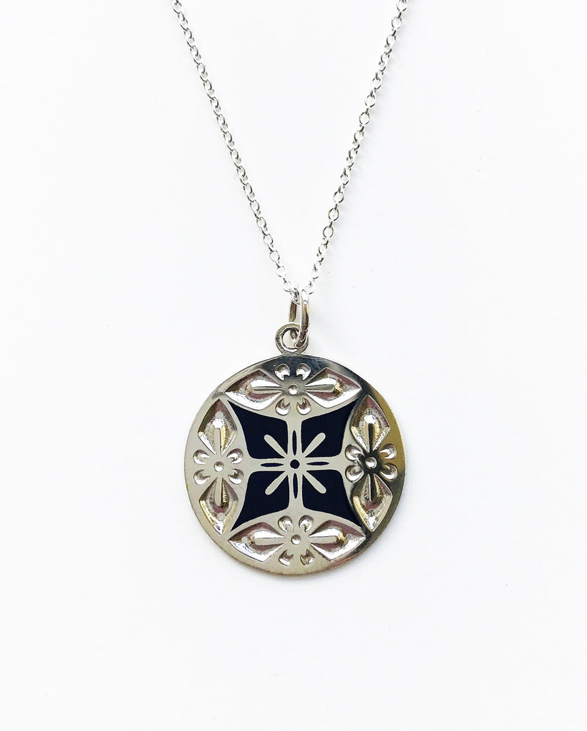 Nikko Pendant silver enamel navy